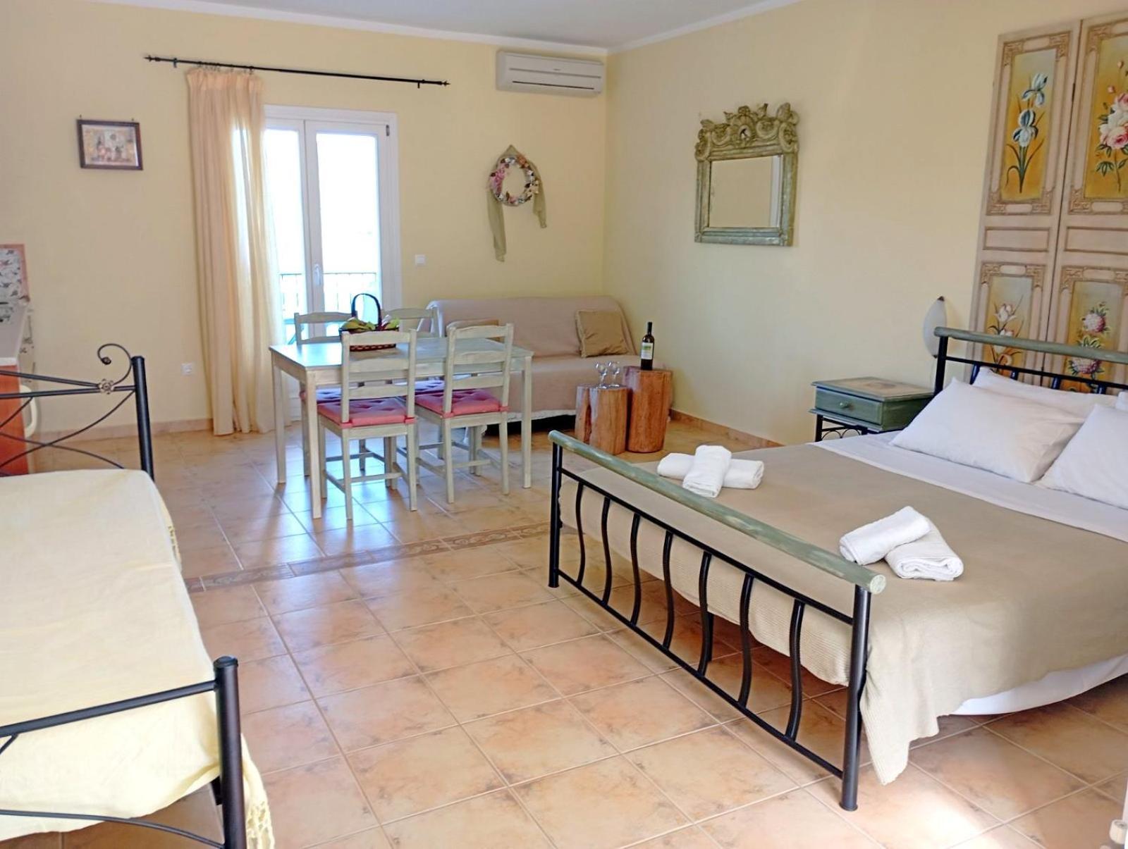 Odysseion Apartments Vathy  Zewnętrze zdjęcie
