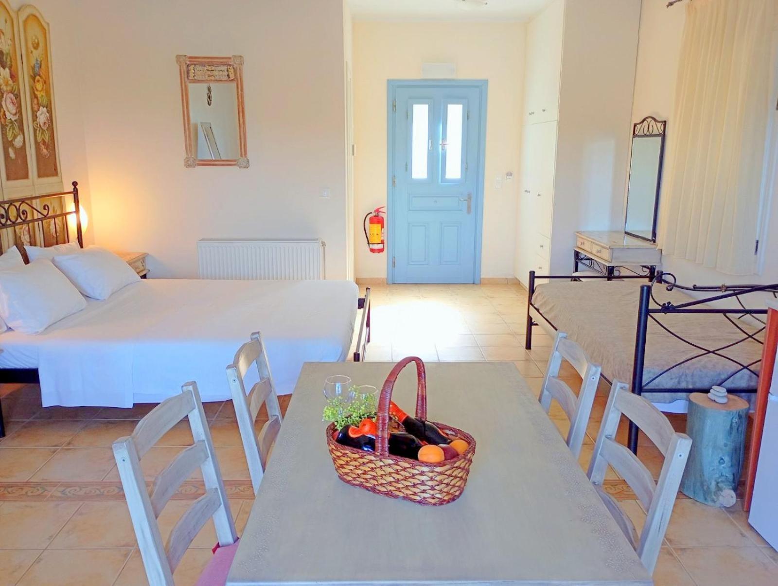 Odysseion Apartments Vathy  Zewnętrze zdjęcie