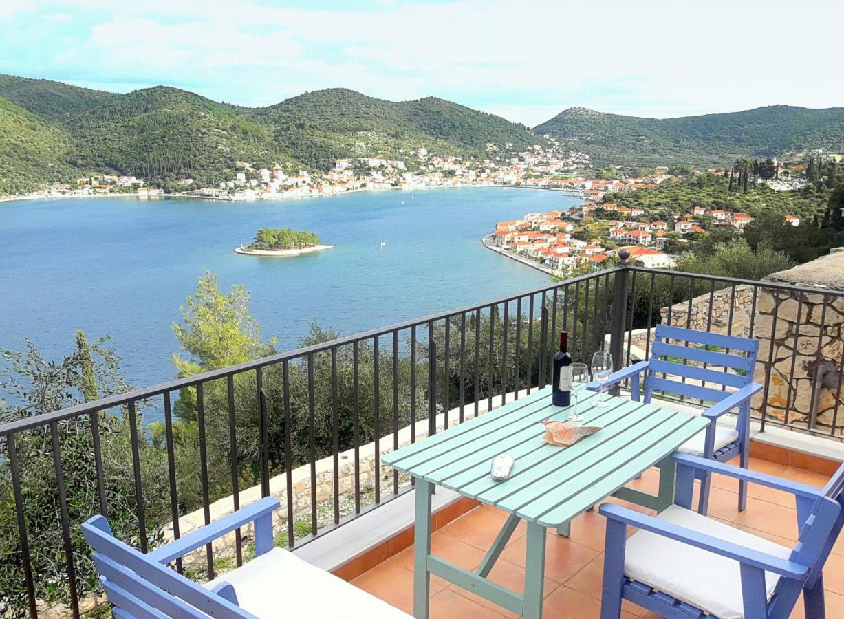 Odysseion Apartments Vathy  Zewnętrze zdjęcie